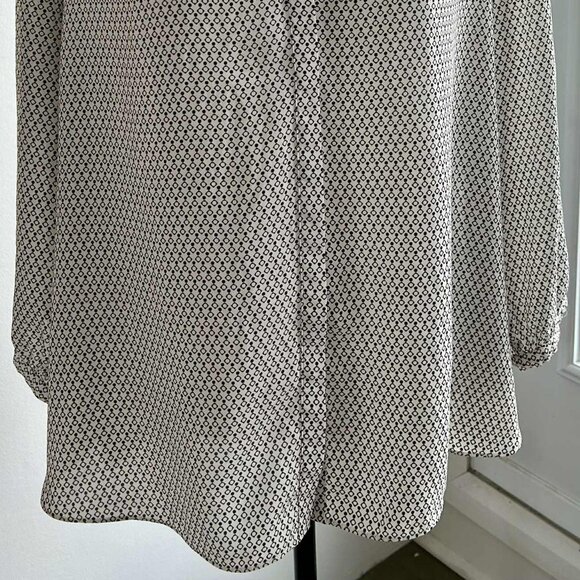 NYDJ Ivory & Black Recycled-Poly Geometric Pintuck Blouse Oversized Fit – US L - Picture 4 of 12